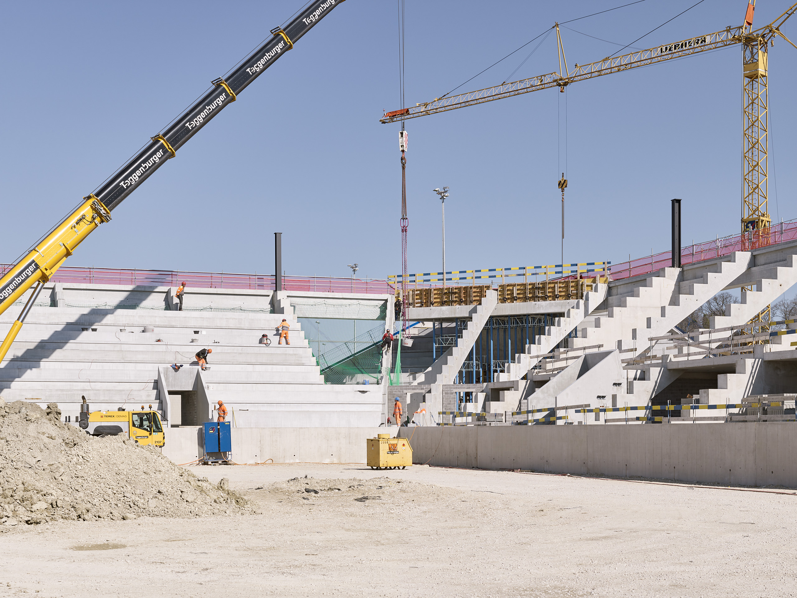 Stade de la Tuilière, Lausanne